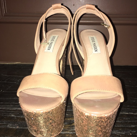 Steve Madden Y2K Shazzam Gold Glitter Nude Tan Leather Platform Heels Sz 6 - Picture 2 of 8